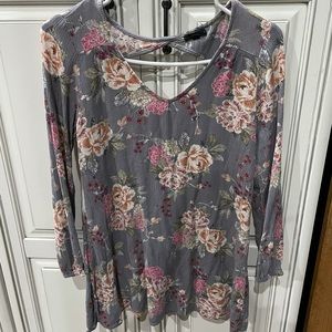 Flowy tunic